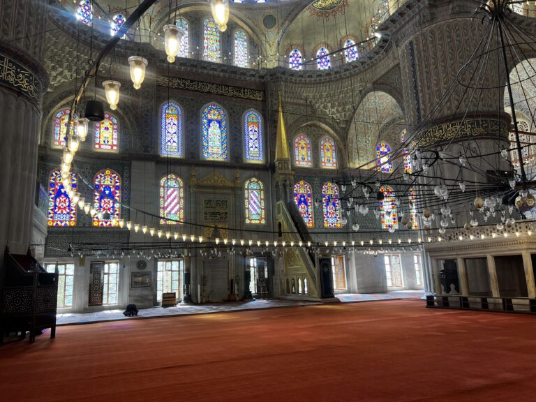 Istanbul Turkey Places To Visit: Exploring Historic Mosques