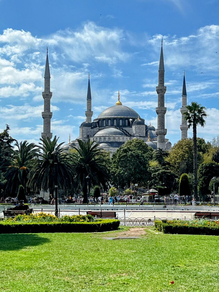 Istanbul Turkey Places To Visit: Exploring Historic Mosques