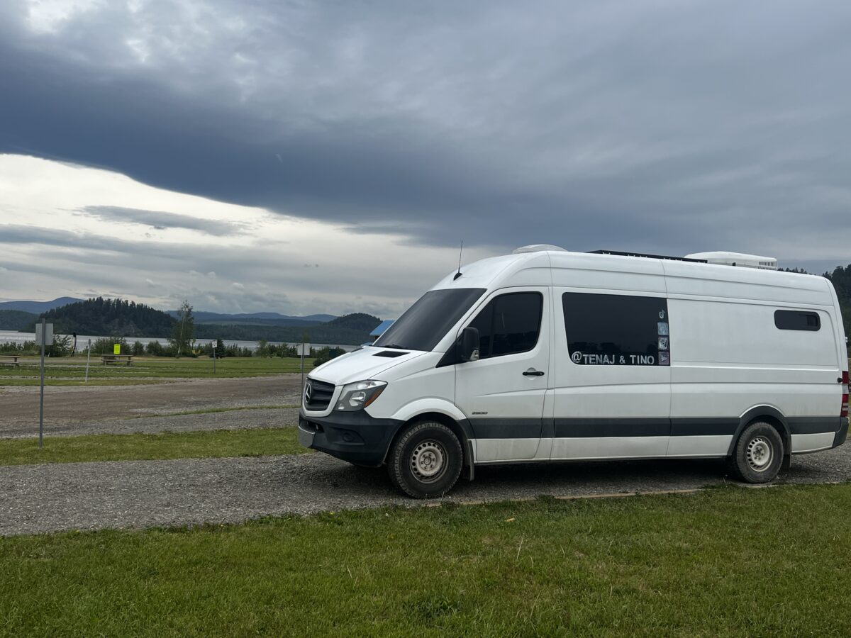 VanLife Border Crossing Tips: A Journey from Emerald Lake to Alaska